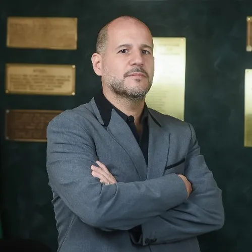 Armando Alves Lavouras Junior